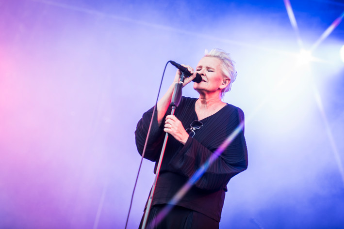 2023-06-11 - Eva Dahlgren från Rosendal Garden Party, Stockholm