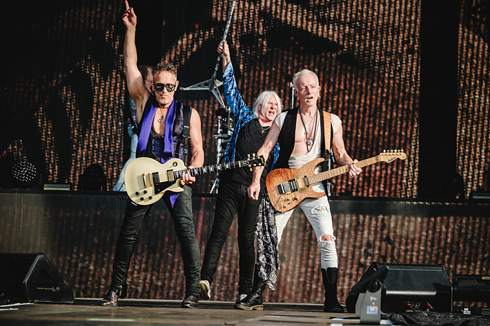 2023-06-27 - Def Leppard från Stockhorn Arena, Thun
