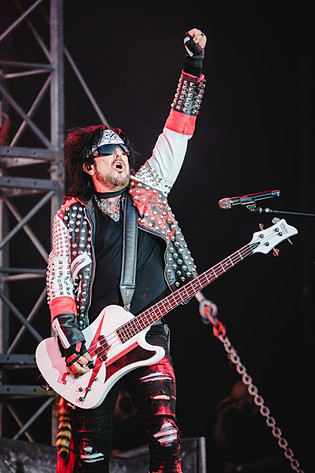 2023-06-27 - Mötley Crüe från Stockhorn Arena, Thun