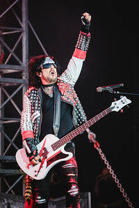 2023-06-27 - Mötley Crüe från Stockhorn Arena, Thun