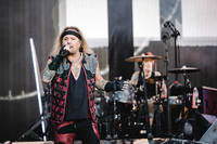 2023-06-27 - Mötley Crüe från Stockhorn Arena, Thun