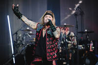 2023-06-27 - Mötley Crüe från Stockhorn Arena, Thun