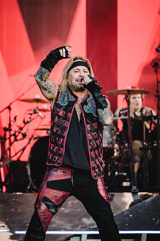 2023-06-27 - Mötley Crüe från Stockhorn Arena, Thun