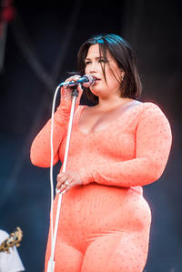 2023-06-29 - Molly Hammar från Lollapalooza, Stockholm
