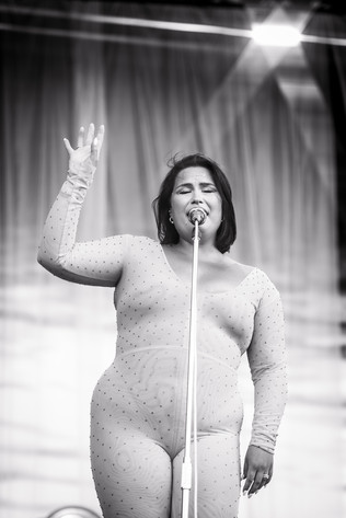 2023-06-29 - Molly Hammar från Lollapalooza, Stockholm