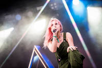 2023-06-29 - Baby Queen från Lollapalooza, Stockholm
