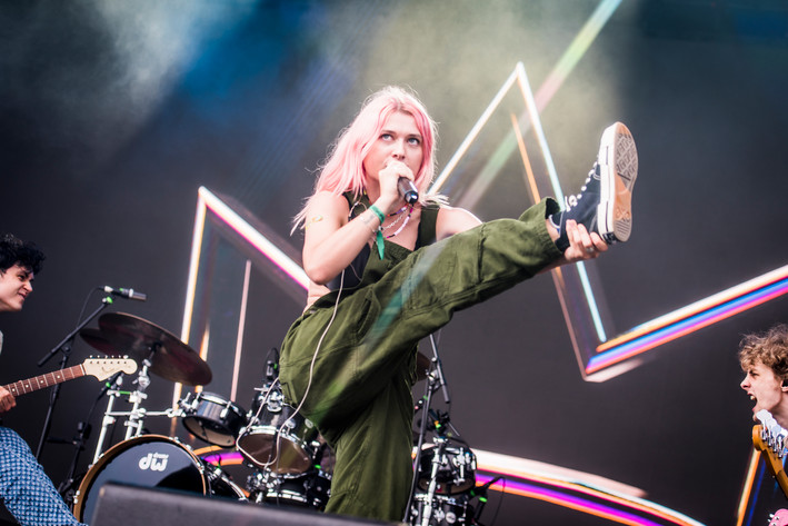 2023-06-29 - Baby Queen från Lollapalooza, Stockholm