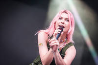 2023-06-29 - Baby Queen från Lollapalooza, Stockholm