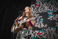 2023-06-30 - Holly Humberstone från Lollapalooza, Stockholm
