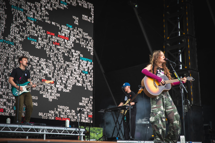 2023-06-30 - Holly Humberstone från Lollapalooza, Stockholm