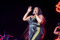 2023-06-30 - Lizzo från Lollapalooza, Stockholm