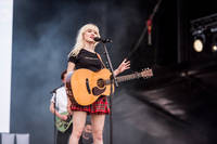 2023-06-30 - Maisie Peters från Lollapalooza, Stockholm