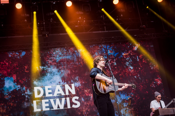 2023-06-30 - Dean Lewis från Lollapalooza, Stockholm