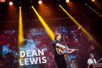 2023-06-30 - Dean Lewis från Lollapalooza, Stockholm