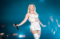 2023-06-30 - Zara Larsson från Lollapalooza, Stockholm