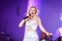 2023-06-30 - Zara Larsson från Lollapalooza, Stockholm