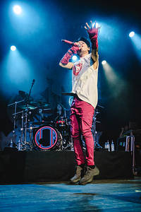 2023-07-11 - One Ok Rock från X-tra, Zürich