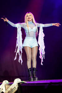 2023-07-29 - Ava Max från Storsjöyran, Östersund
