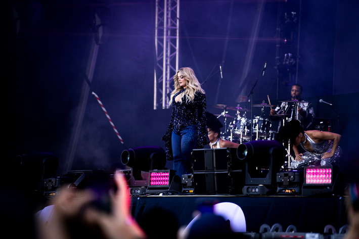2023-08-04 - Bebe Rexha från Big Slap, Malmö