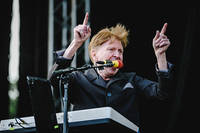 2023-08-10 - Devo från Way Out West, Göteborg