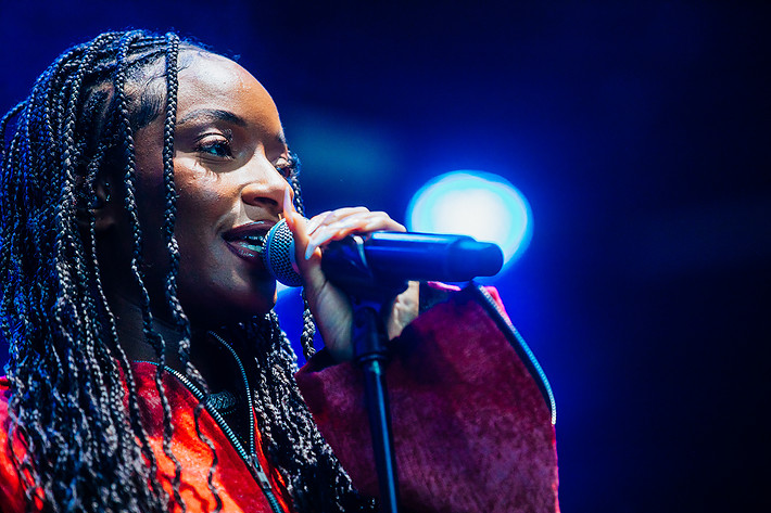 2023-08-10 - Ayra Starr från Way Out West, Göteborg