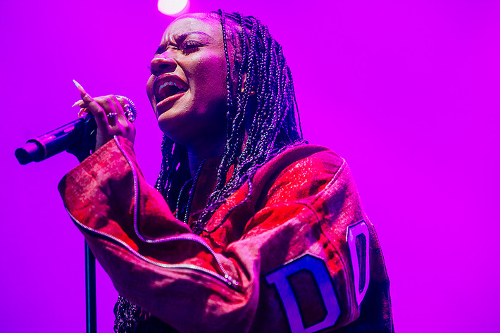 2023-08-10 - Ayra Starr från Way Out West, Göteborg