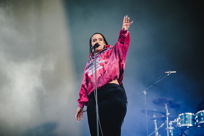 2023-08-10 - Seinabo Sey från Way Out West, Göteborg