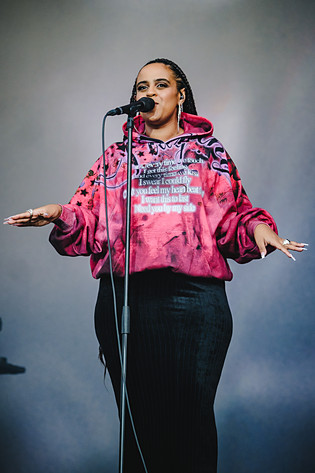 2023-08-10 - Seinabo Sey från Way Out West, Göteborg