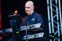 2023-08-10 - Devo från Way Out West, Göteborg