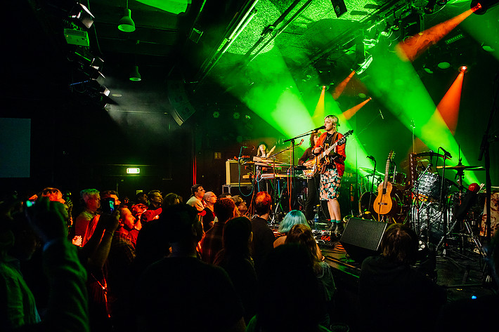 2023-08-10 - Caroline Rose från Way Out West, Göteborg