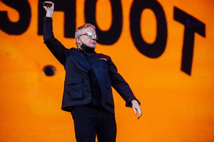 2023-08-10 - Devo från Way Out West, Göteborg