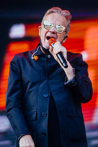 2023-08-10 - Devo från Way Out West, Göteborg