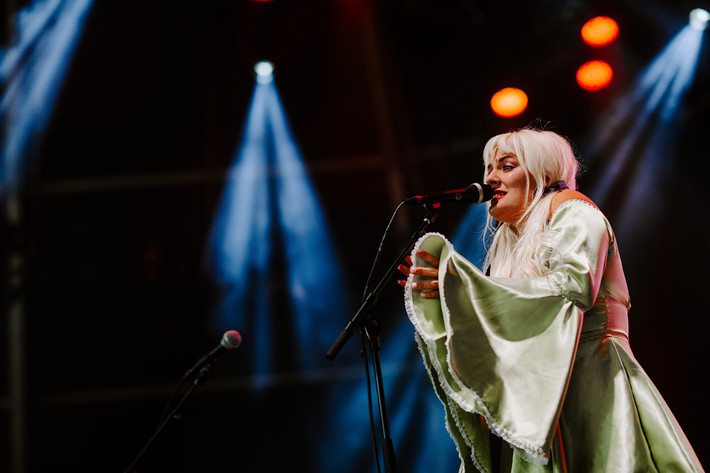 2023-08-11 - Maja Francis från Way Out West, Göteborg
