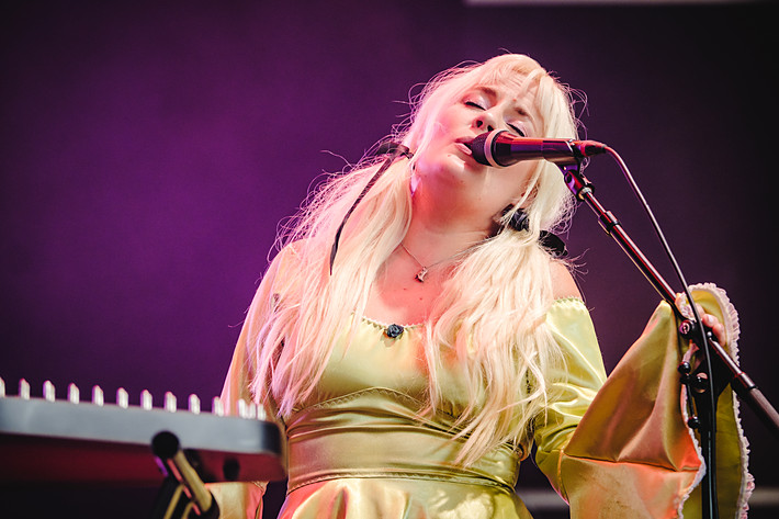 2023-08-11 - Maja Francis från Way Out West, Göteborg