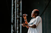 2023-08-11 - Arlo Parks från Way Out West, Göteborg