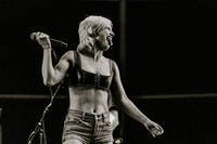 2023-08-11 - Amyl and The Sniffers från Way Out West, Göteborg