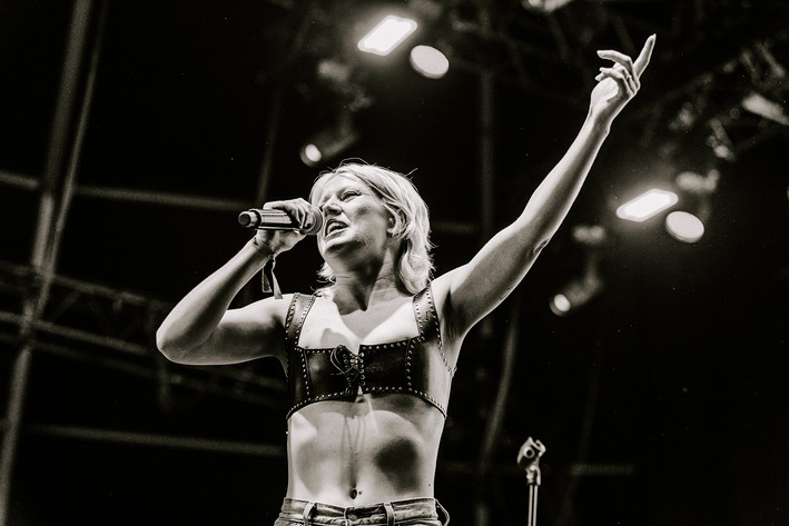 2023-08-11 - Amyl and The Sniffers från Way Out West, Göteborg