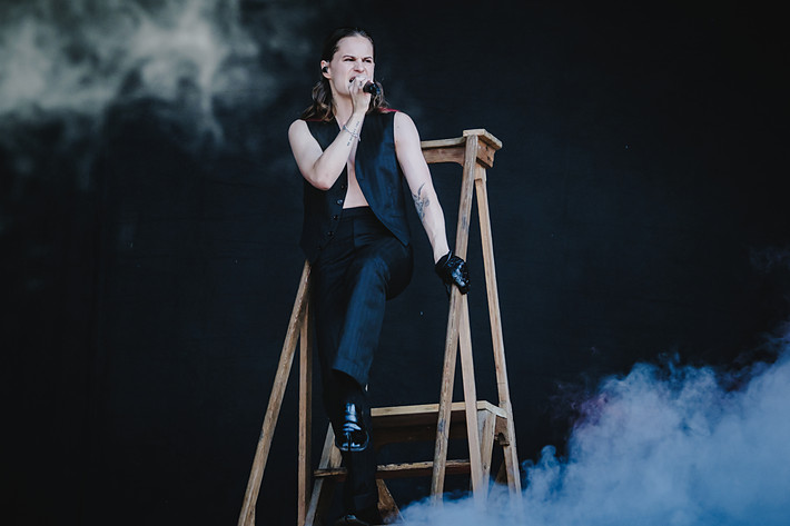 2023-08-11 - Christine and the Queens från Way Out West, Göteborg