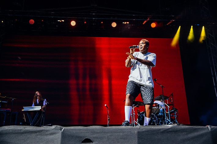2023-08-11 - Arlo Parks från Way Out West, Göteborg