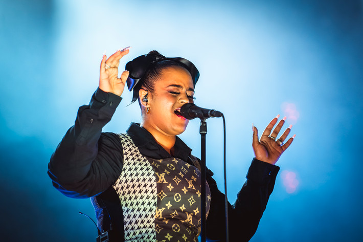 2023-08-16 - Seinabo Sey från Malmöfestivalen, Malmö
