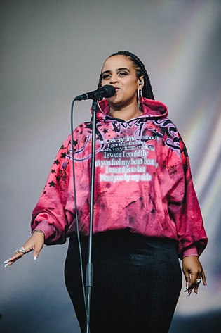 2023-08-10 - Seinabo Sey från Way Out West, Göteborg