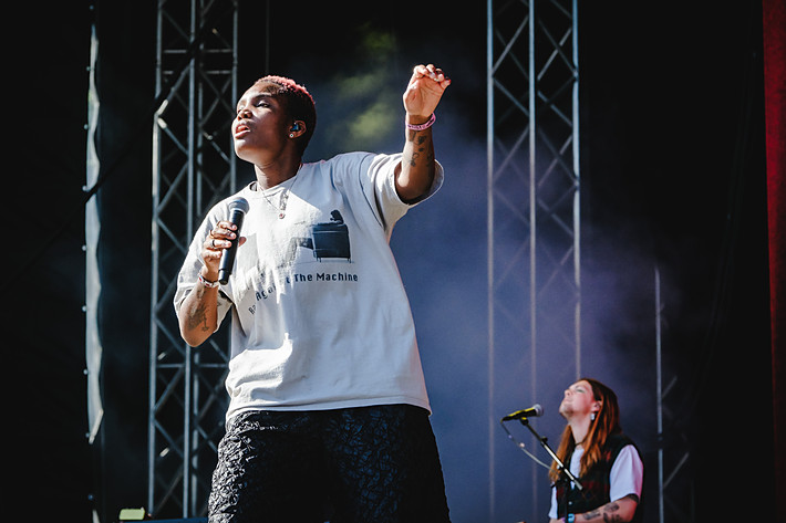 2023-08-11 - Arlo Parks från Way Out West, Göteborg