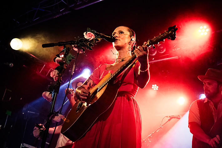 2023-08-22 - Sierra Ferrell från Debaser Strand, Stockholm