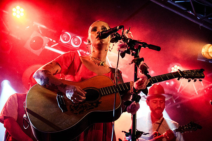 2023-08-22 - Sierra Ferrell från Debaser Strand, Stockholm
