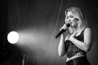 2023-09-08 - Zara Larsson från Bonfire Festival, Linköping