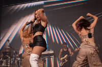 2023-09-08 - Zara Larsson från Bonfire Festival, Linköping
