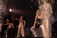 2023-09-08 - Zara Larsson från Bonfire Festival, Linköping