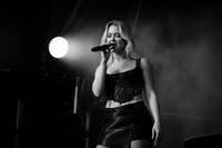 2023-09-08 - Zara Larsson från Bonfire Festival, Linköping