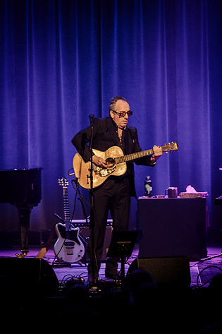 2023-09-11 - Elvis Costello & Steve Nieve från Filadelfia, Stockholm