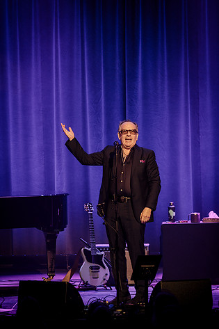 2023-09-11 - Elvis Costello & Steve Nieve från Filadelfia, Stockholm